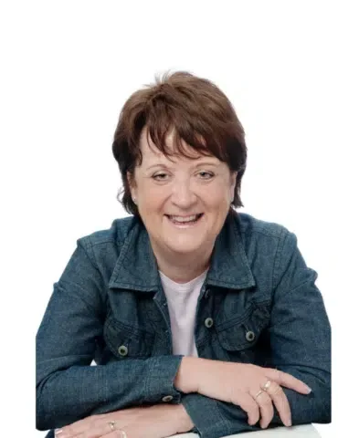 Pam Lonsdale